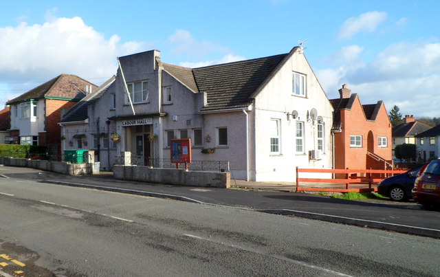 Small picture of Abergavenny Labour Hall courtesy of Wikimedia Commons contributors