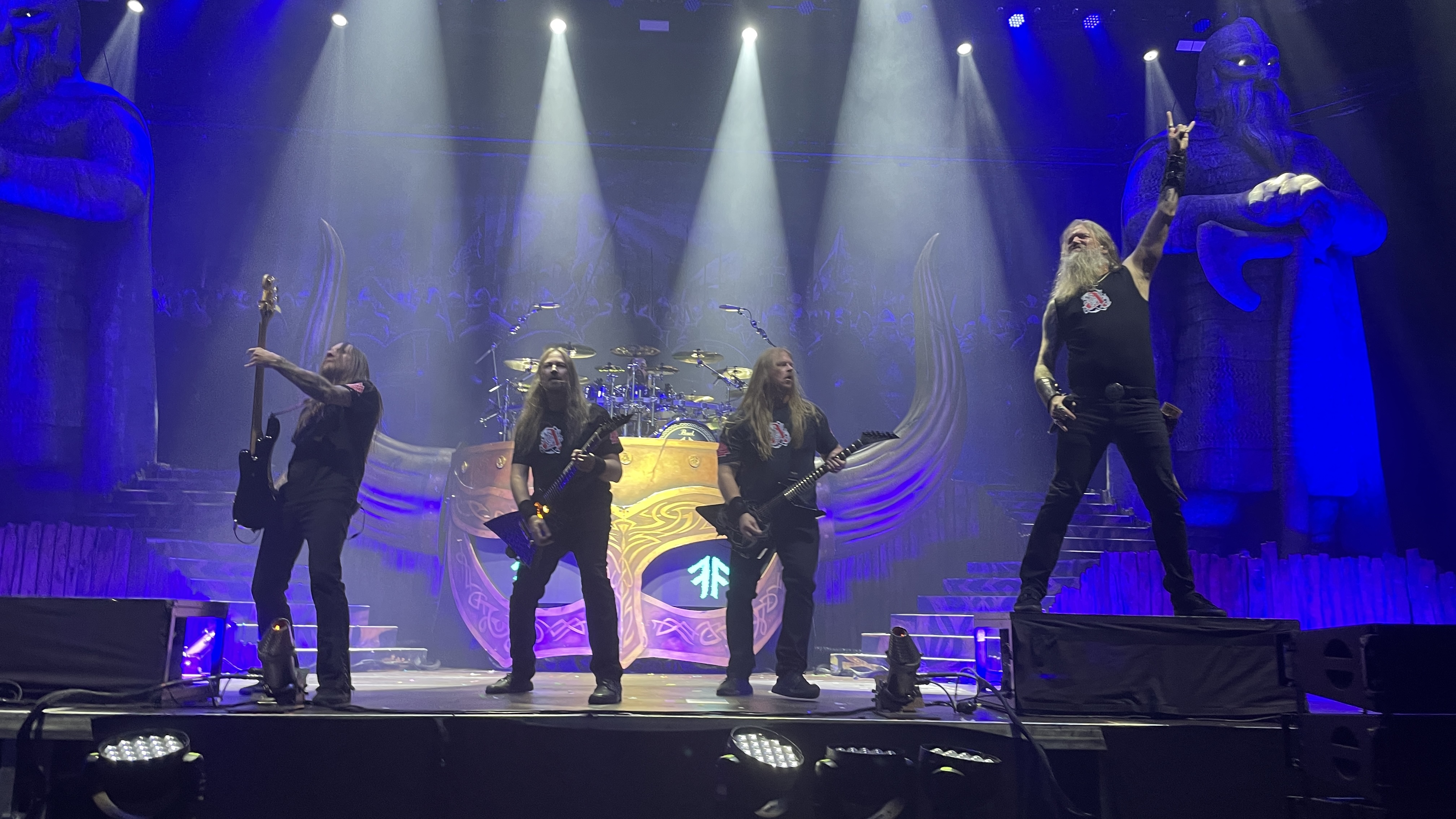 AMON AMARTH To Release 'Berserker' Album In May; First Single, 'Raven's  Flight', Now Available 