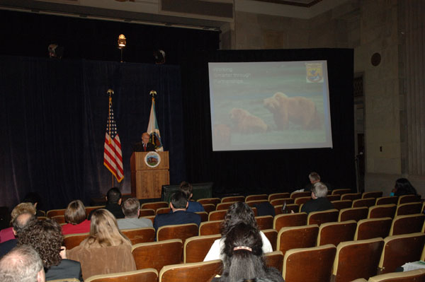 File:Assistant Secretary for Policy, Management and Budget, R. Thomas Weimer speaking at Department of Interior headquarters press briefing on the President's proposed budget for Interio - DPLA - 3248a9ac7078d3499caf441f08e51468.jpg