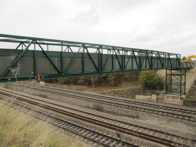 File:Bridge over the line - geograph.org.uk - 1569654.jpg