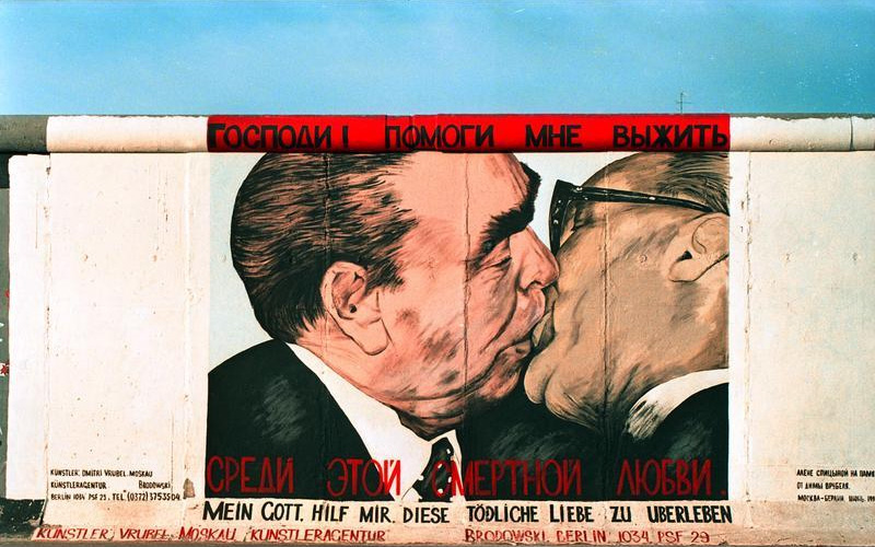 File:Bundesarchiv B 145 Bild-F088809-0038, Berlin, East Side Gallery.jpg