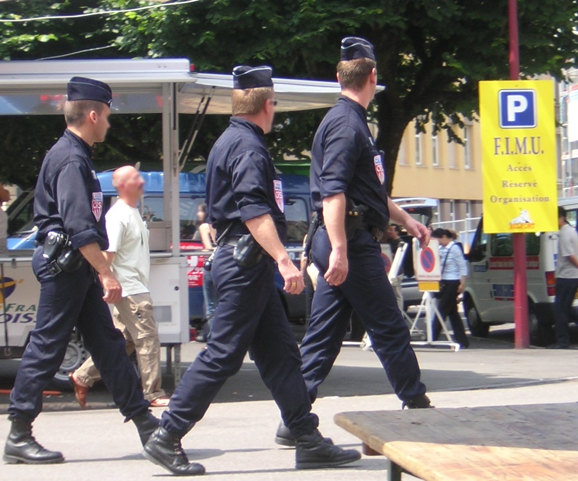 Commandement des réserves de la gendarmerie, Government organization