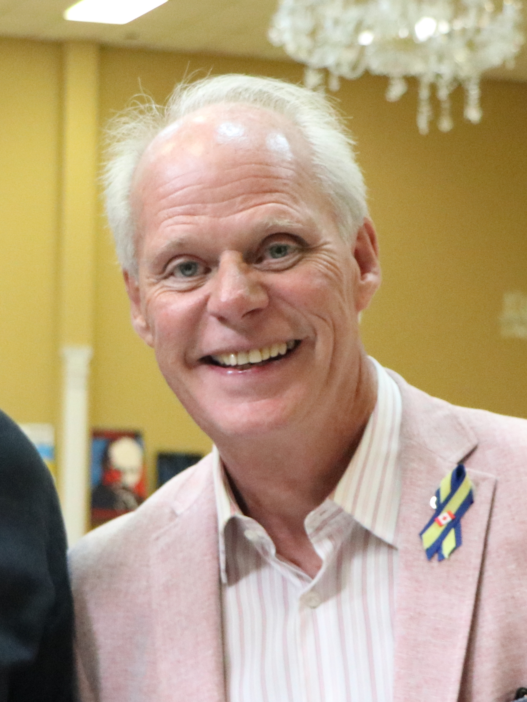 Dan Carter re-elected as mayor of Oshawa