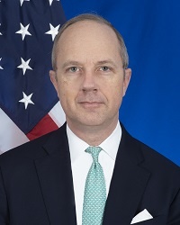 <span class="mw-page-title-main">Eric Ueland</span> Former American government official