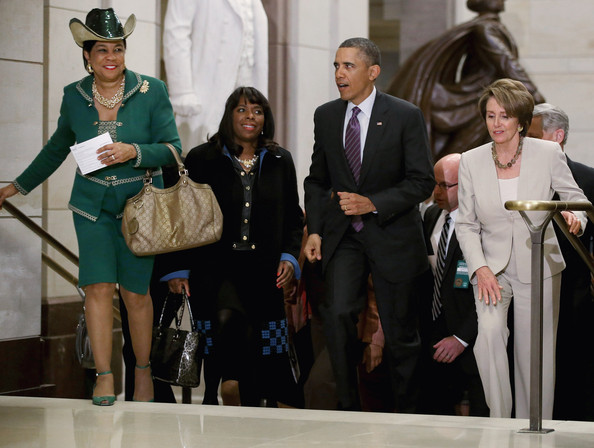 File:Female congress members with Obama.jpg