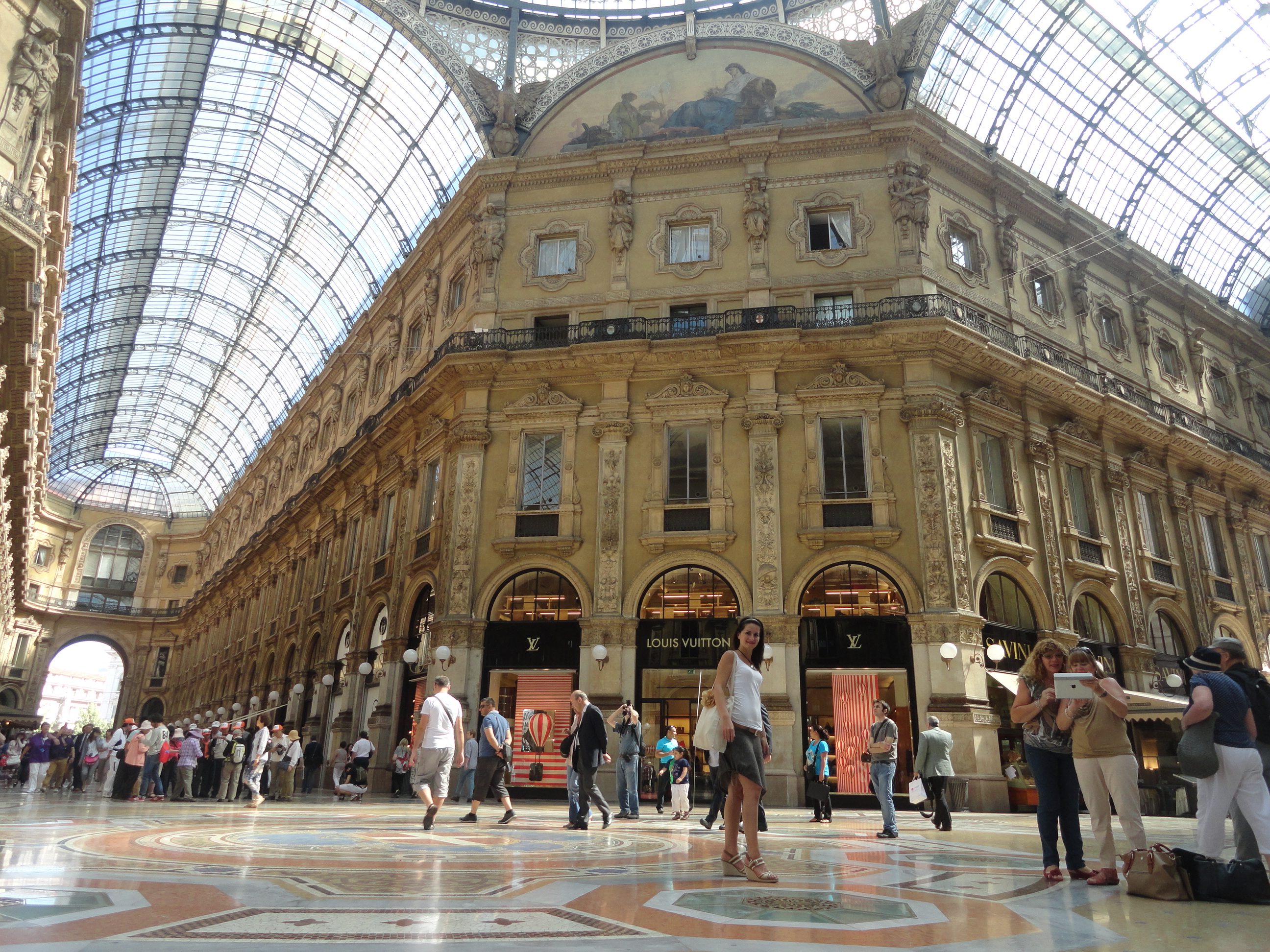 Louis Vuitton Milano Galleria V. Emanuele II store, Italy