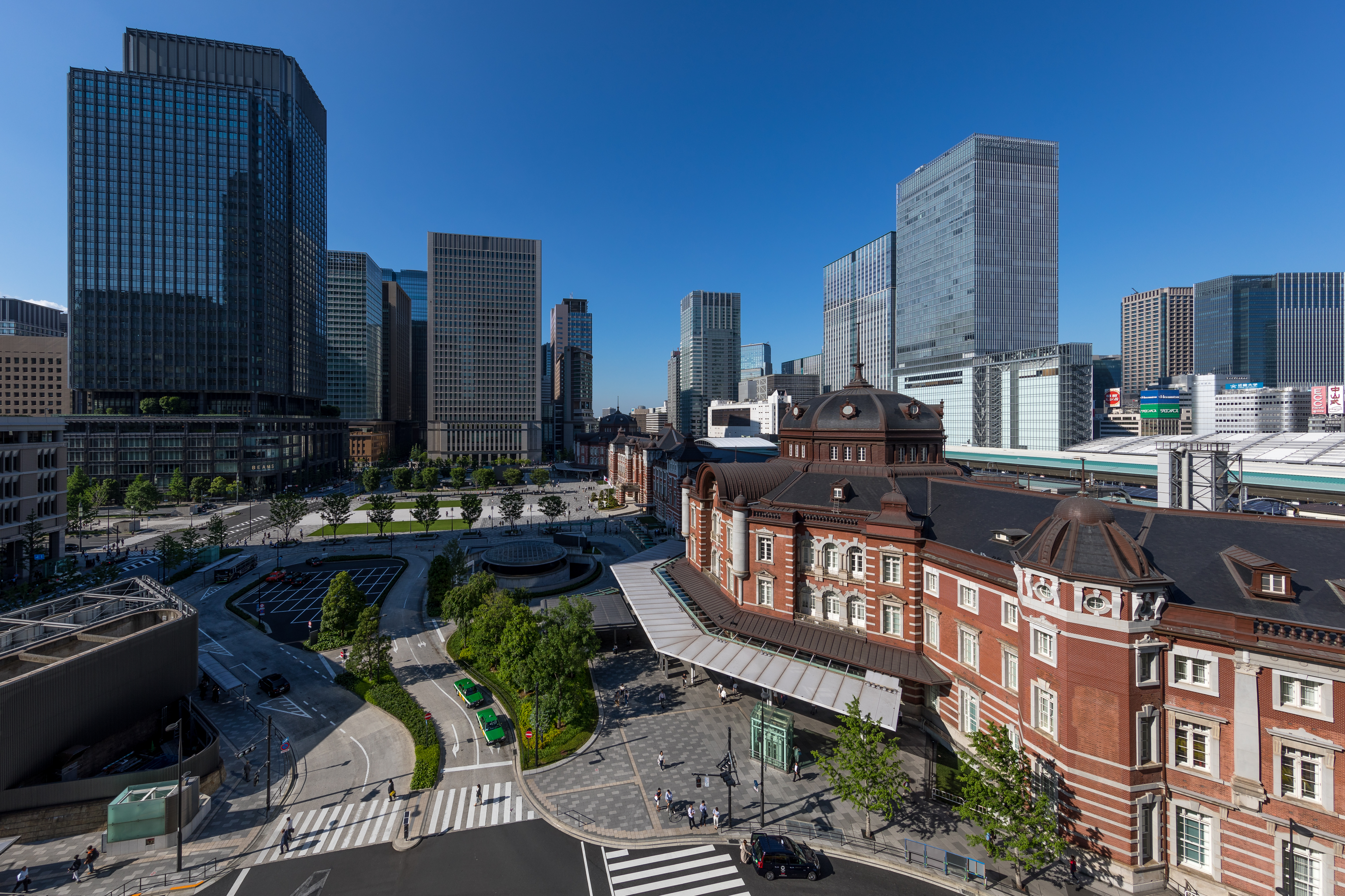 ACCESS, A next-generation type entertainment venue with a seating capacity  of approximately 2,500, located in Tachikawa City, Tokyo.