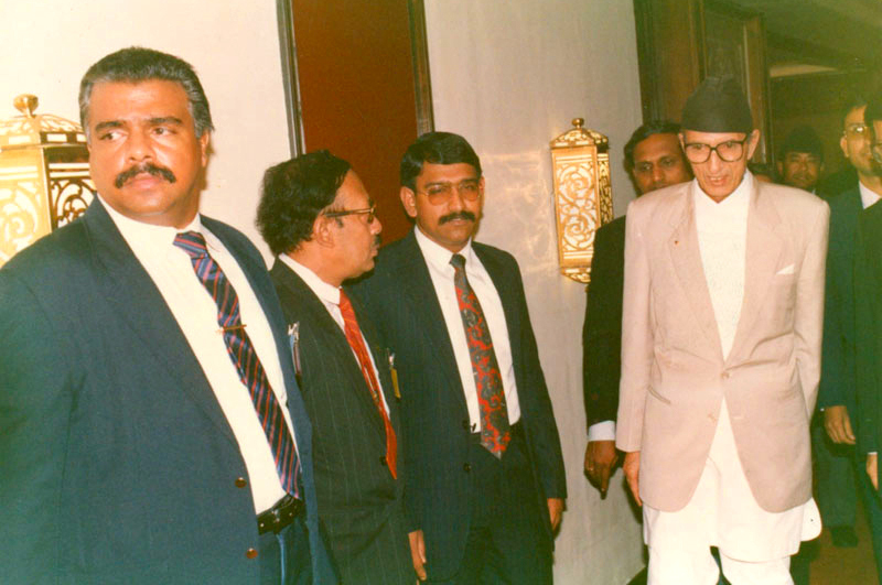 File:Mohammad Mosaddak Ali met with Prime Minister of Nepal Girija Prasad Koirala at Prime Minister's Office of Bangladesh in Dhaka.jpg