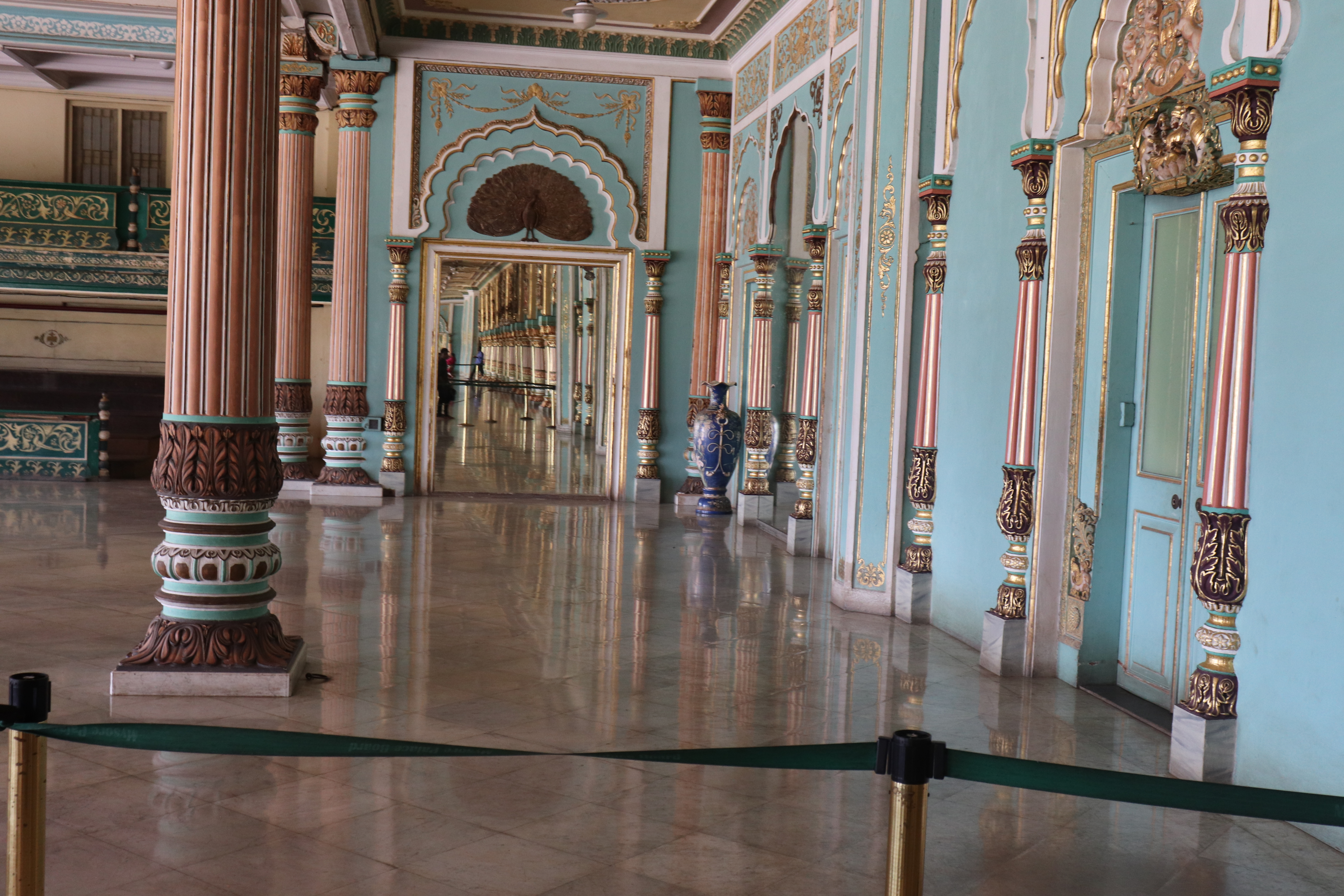 File Mysore Palace Img 2235 Jpg Wikimedia Commons