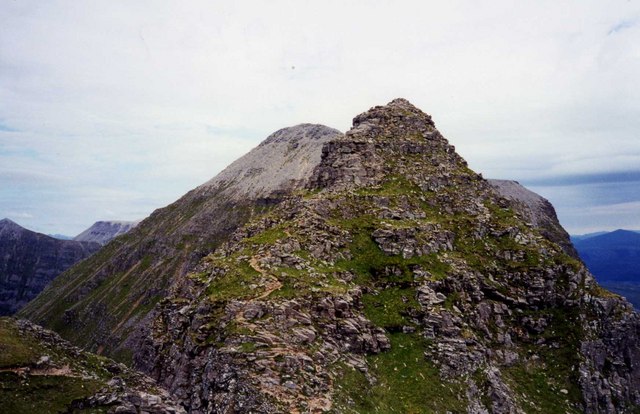 File:Pinnacles of Am Fasarinen and Spidean a Choire Leith - geograph.org.uk - 652711.jpg
