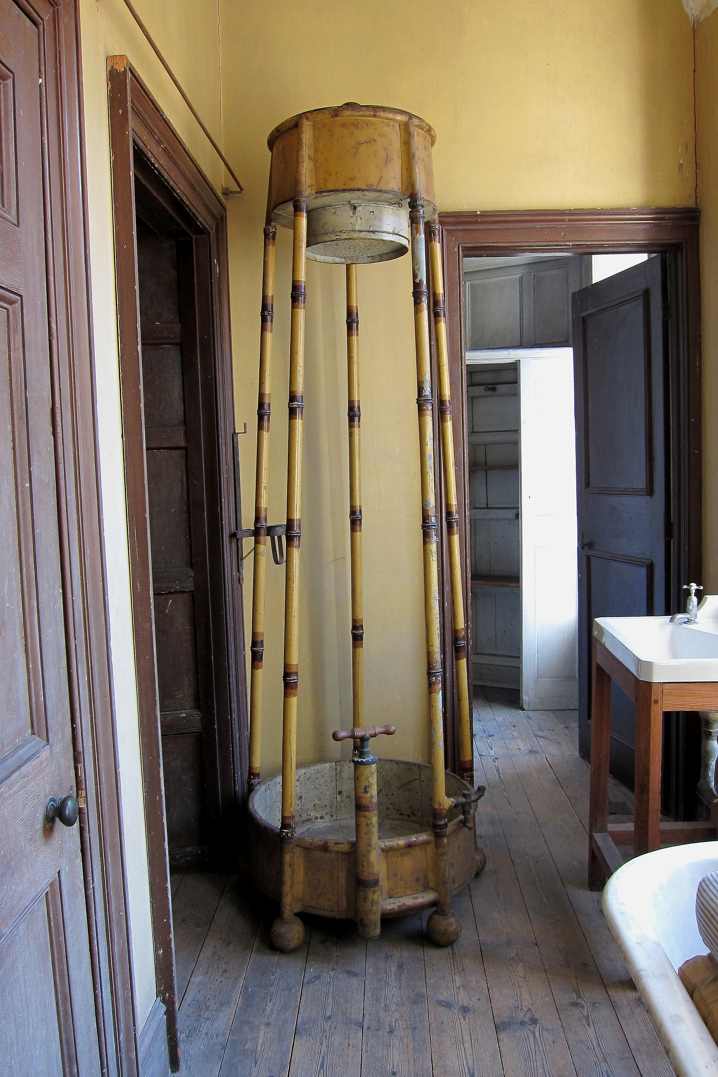 File:Portable Shower , Calke Abbey.jpg - Wikimedia Commons