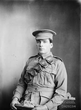 File:Portrait of Driver Joseph Albert Murphy (AWM DA09194).jpg