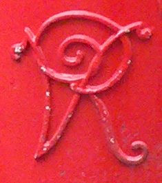 File:Postbox-Royal Cypher-VR.jpg