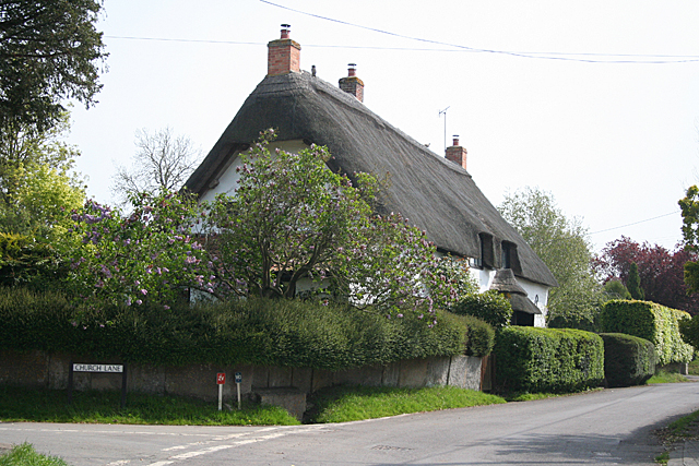 File:Rimpton- cottage at the end of Church Lane (geograph 2955529).jpg