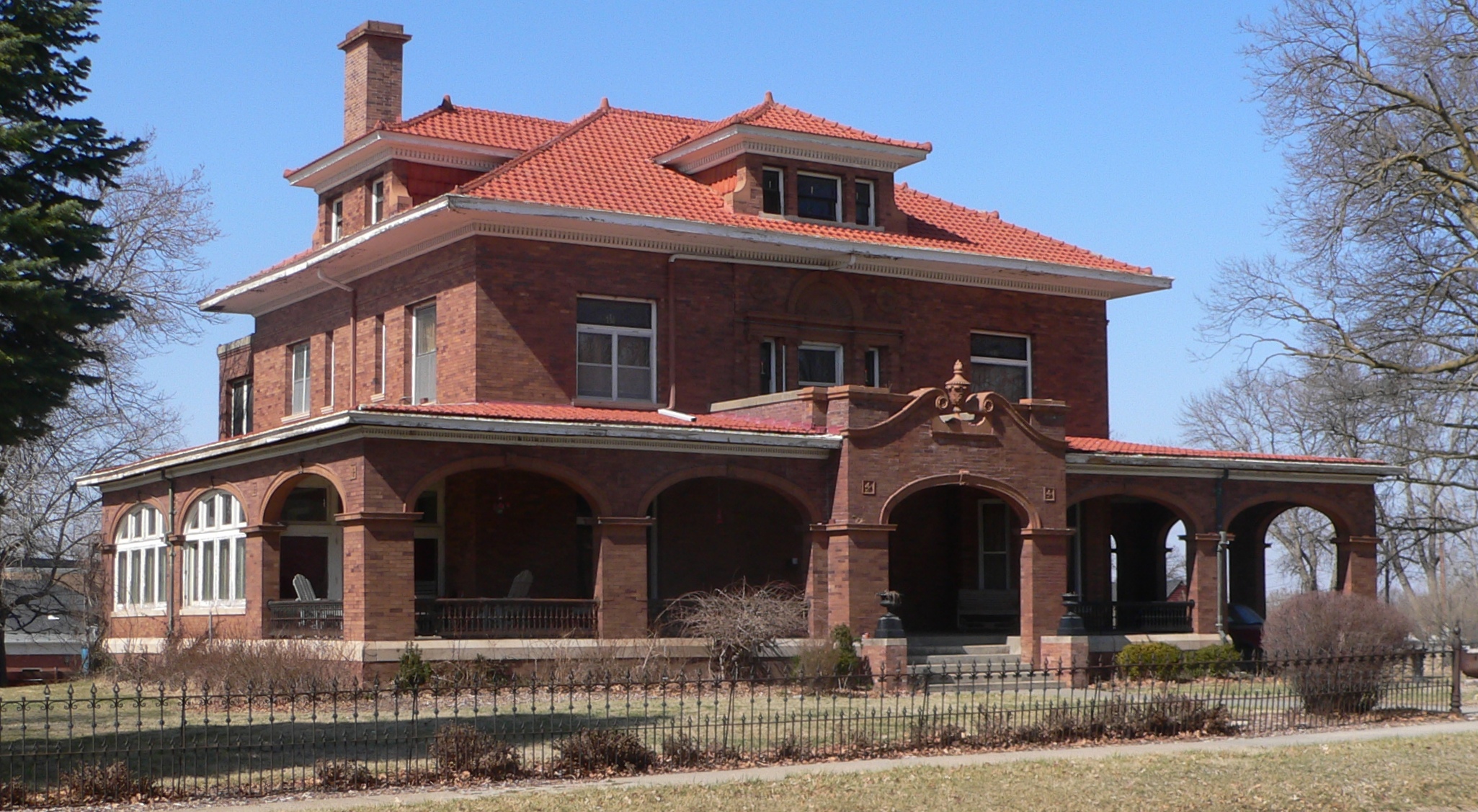 File Samuel Kilpatrick house Beatrice Nebraska from SE 1.JPG