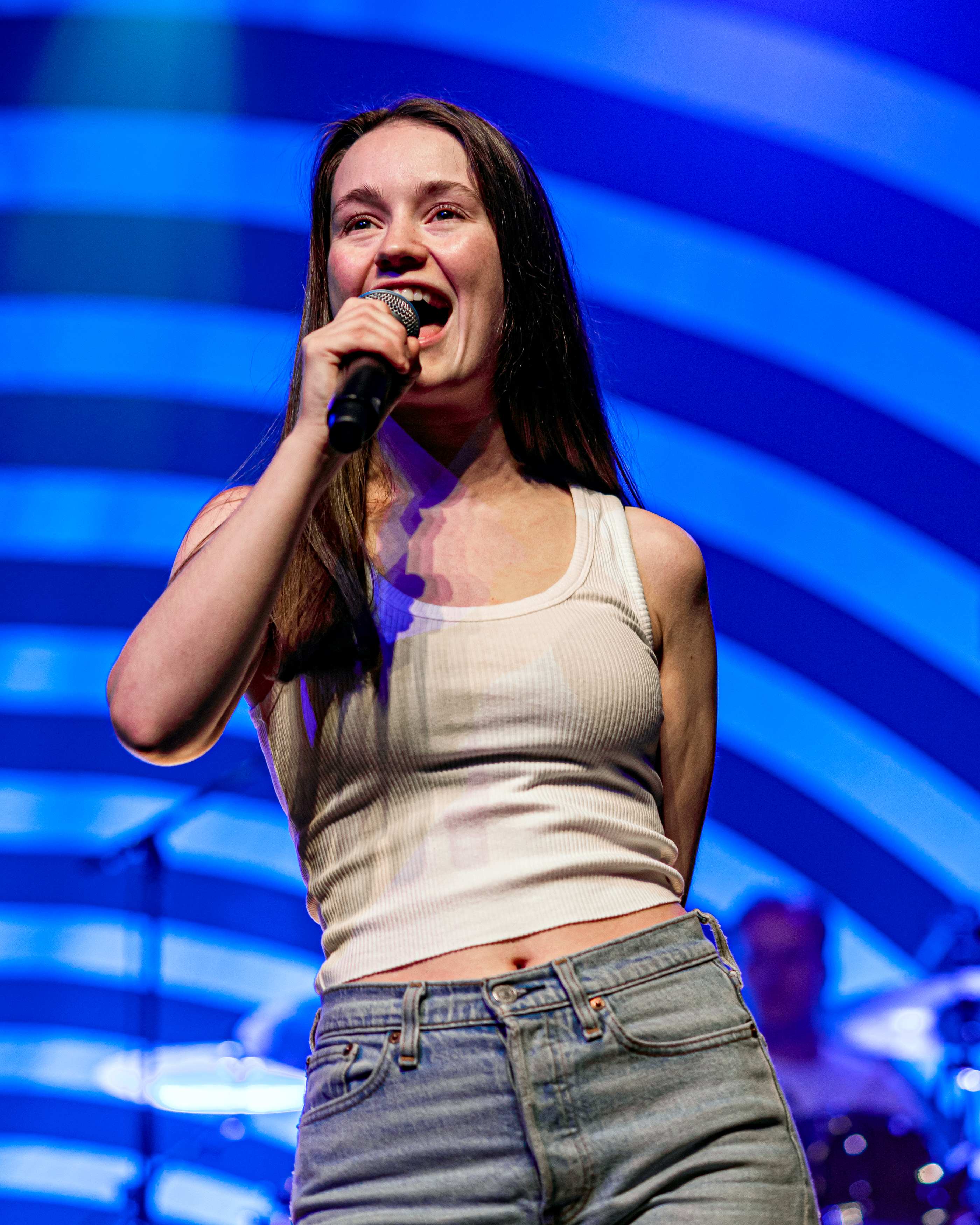 Strangers (Sigrid song) - Wikipedia