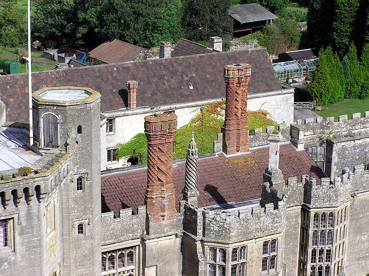 File:Thornbury.twochimneys.arp.750pix.jpg