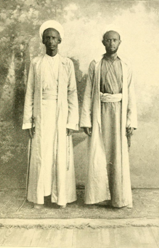 Dervish commander Haji Sudi on the left with his brother in-law Duale Idres. Aden, 1892.