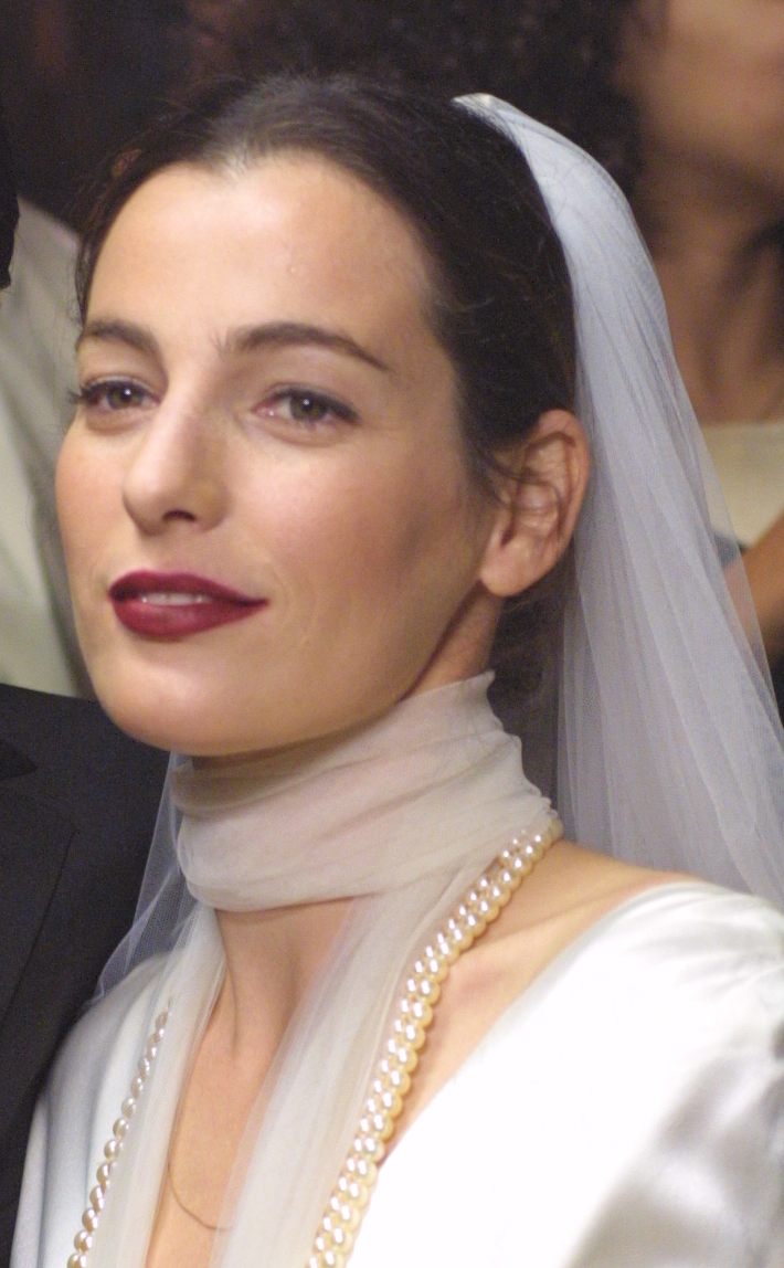 Ayelet Zurer Sexy