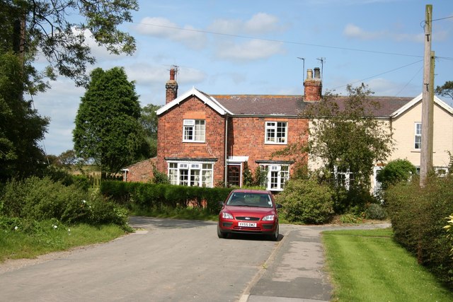 File:Chapel Lane, Skeffling - geograph.org.uk - 617840.jpg