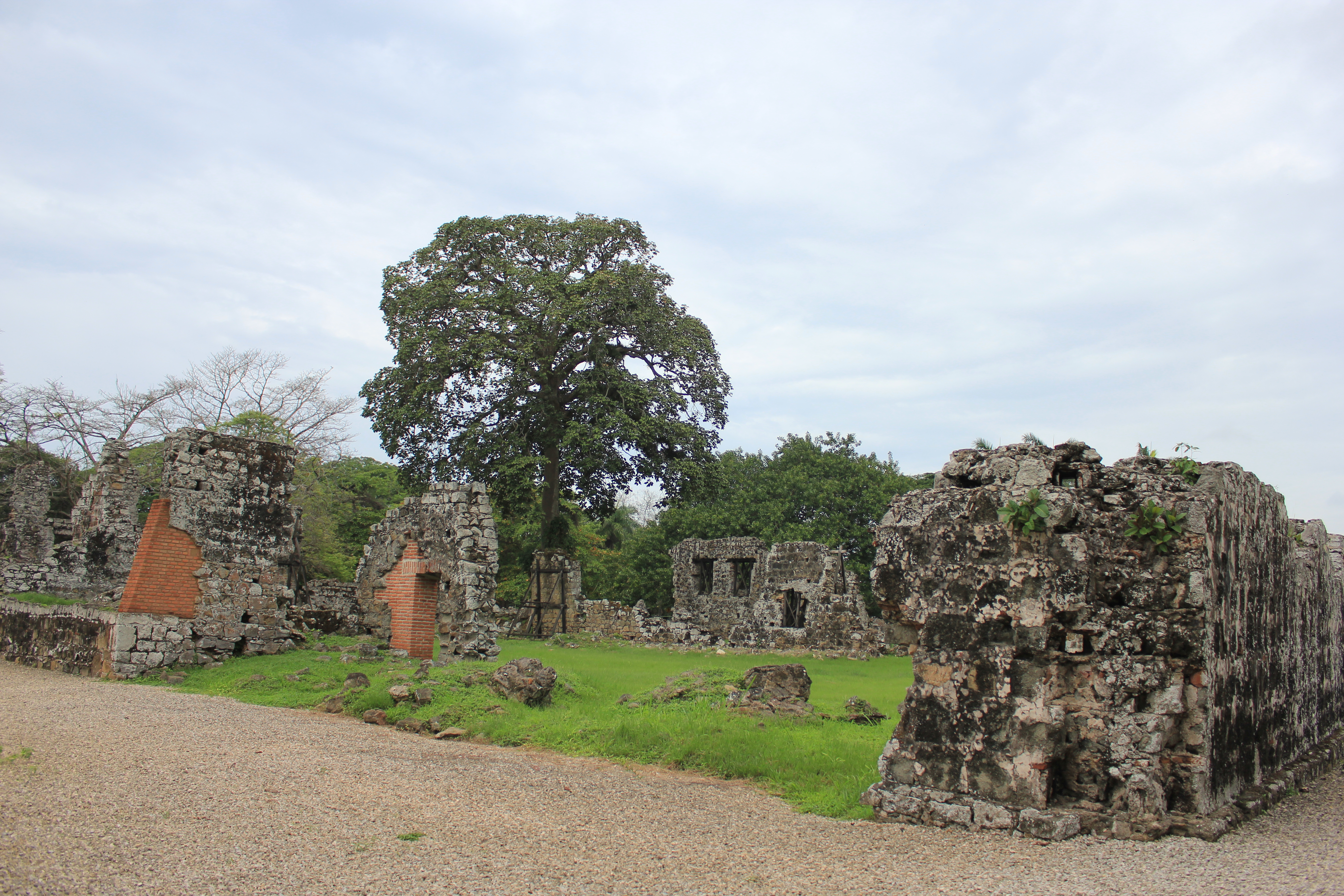File Convento De Santo Domingo En Panama Viejo Jpg Wikimedia Commons