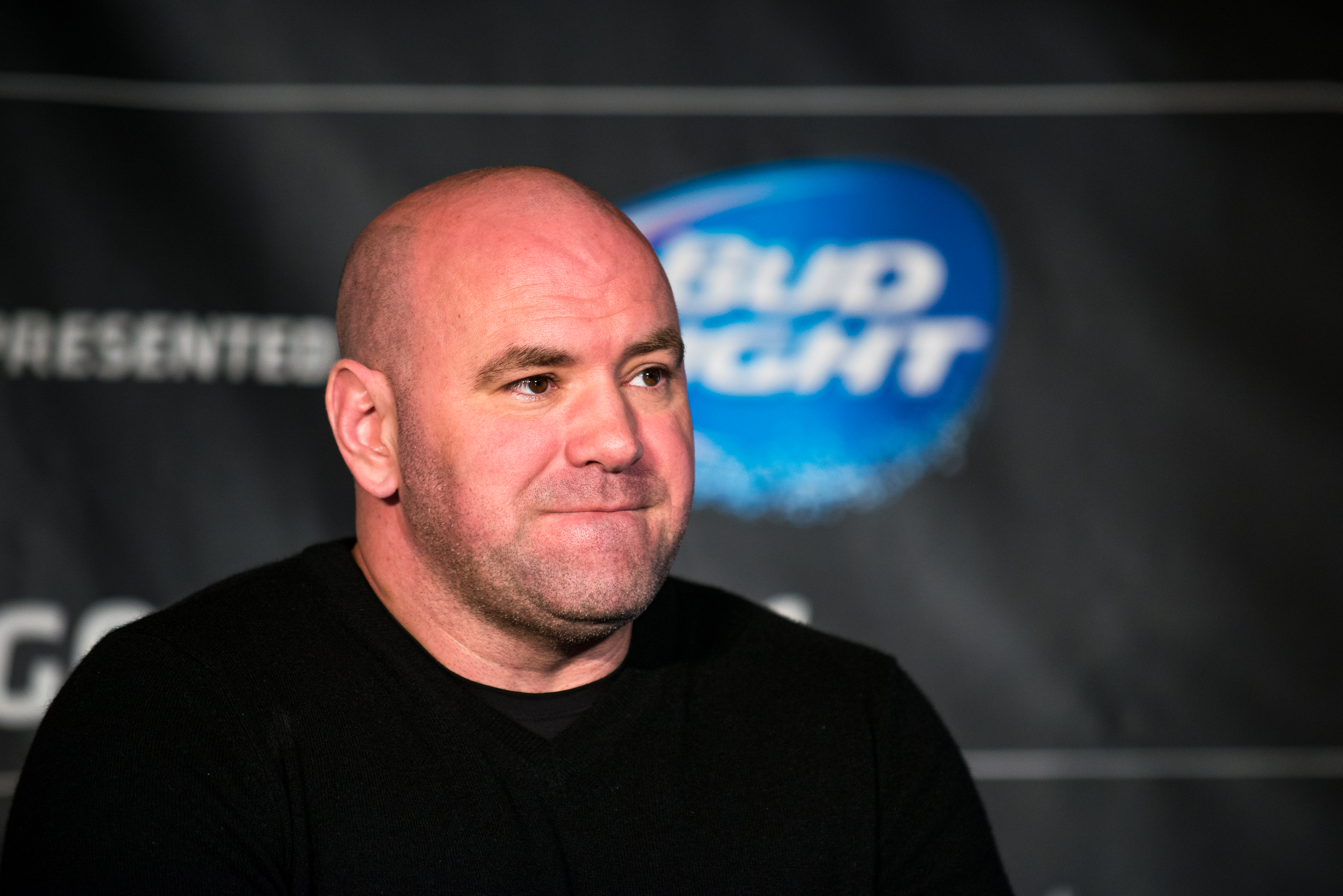 Л уайт. Dana White.