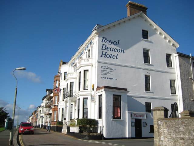 Small picture of Royal Beacon Hotel courtesy of Wikimedia Commons contributors