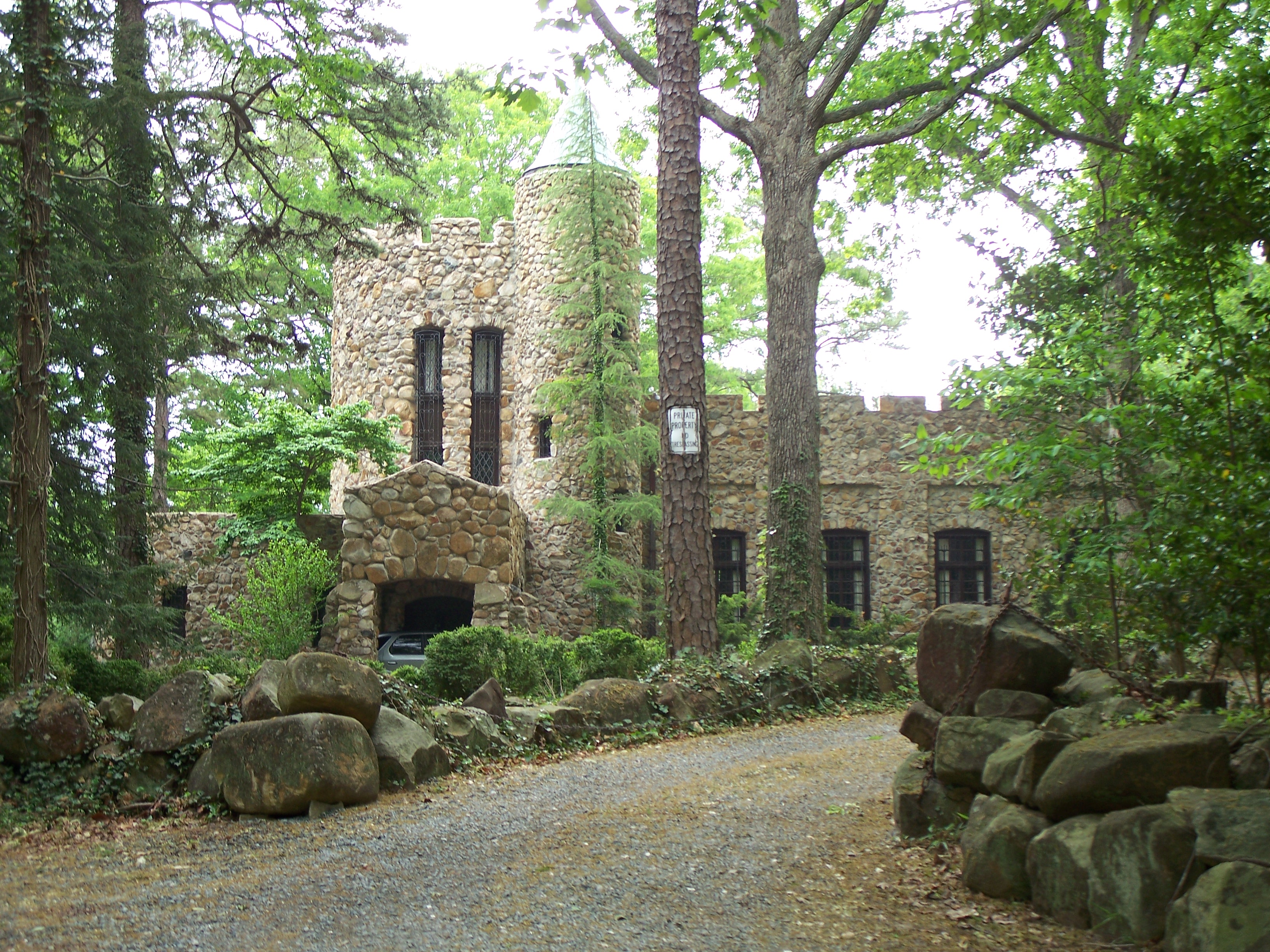 Photo of Gimghoul Neighborhood Historic District