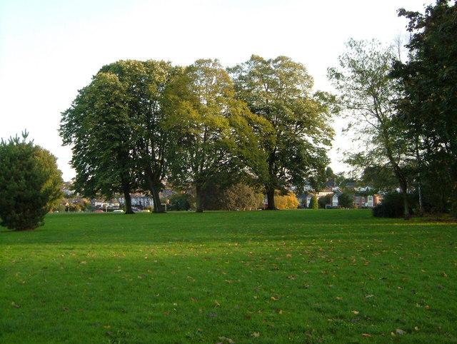 File:Heavitree Pleasure Ground - geograph.org.uk - 267693.jpg