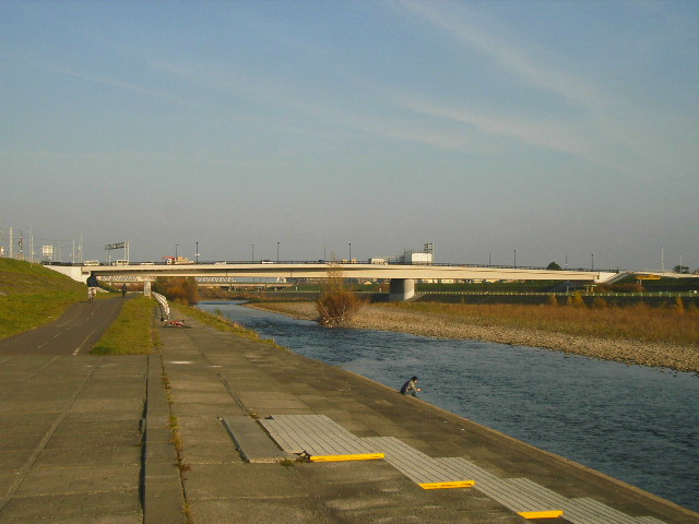 File:HeiwaOhashi2004-11a.jpg