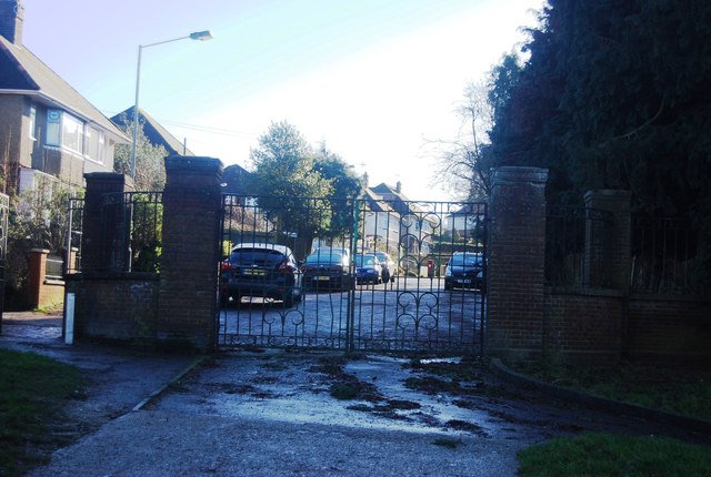 File:Hilbert Recreation Ground, Hilbert Road Entrance - geograph.org.uk - 3892509.jpg