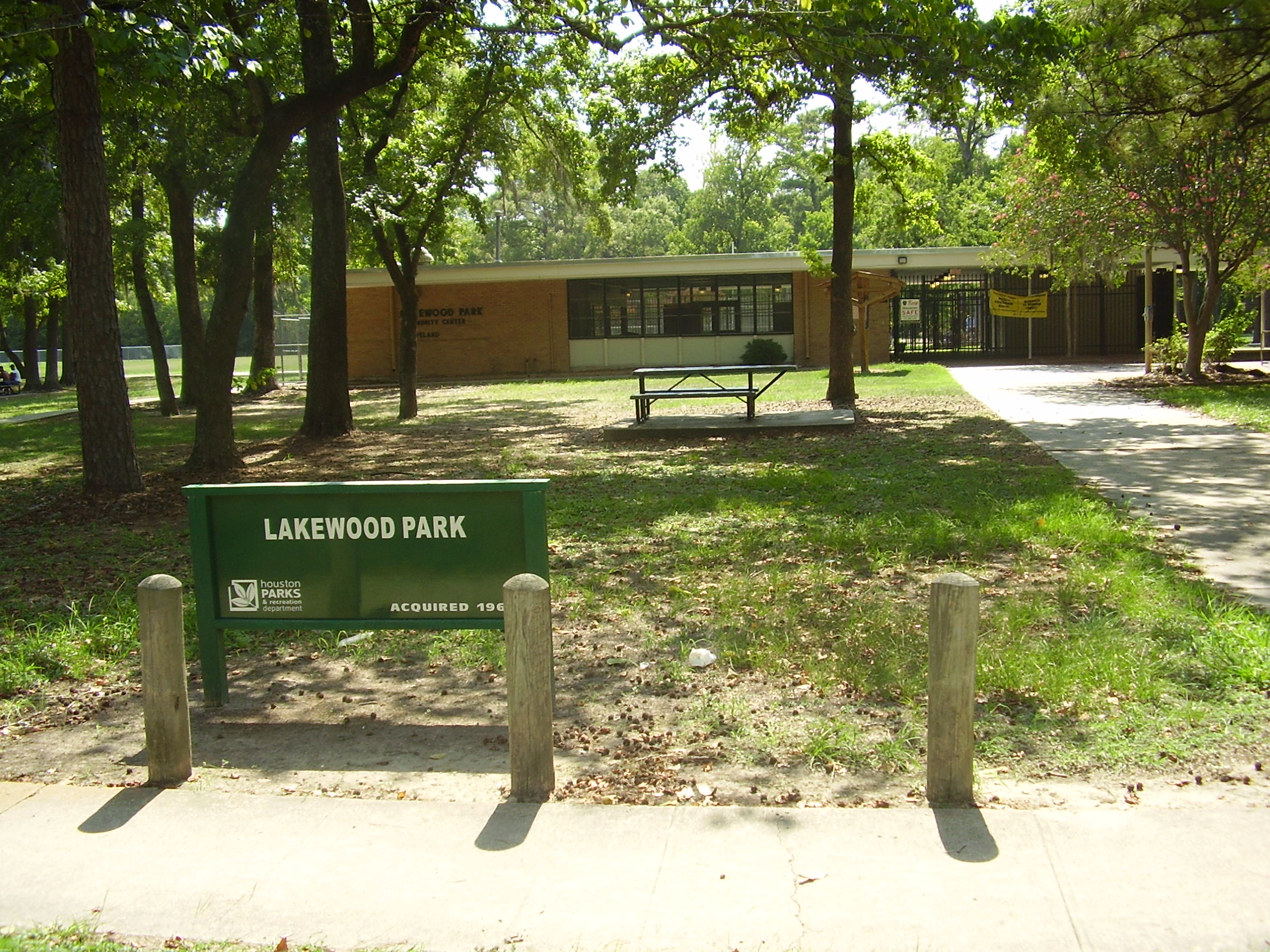 File Lakewoodparkhoustontx Jpg Wikimedia Commons