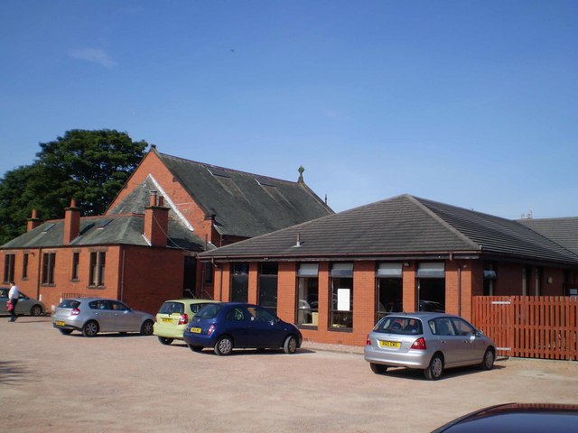 Small picture of Leven Baptist Church Community Centre courtesy of Wikimedia Commons contributors