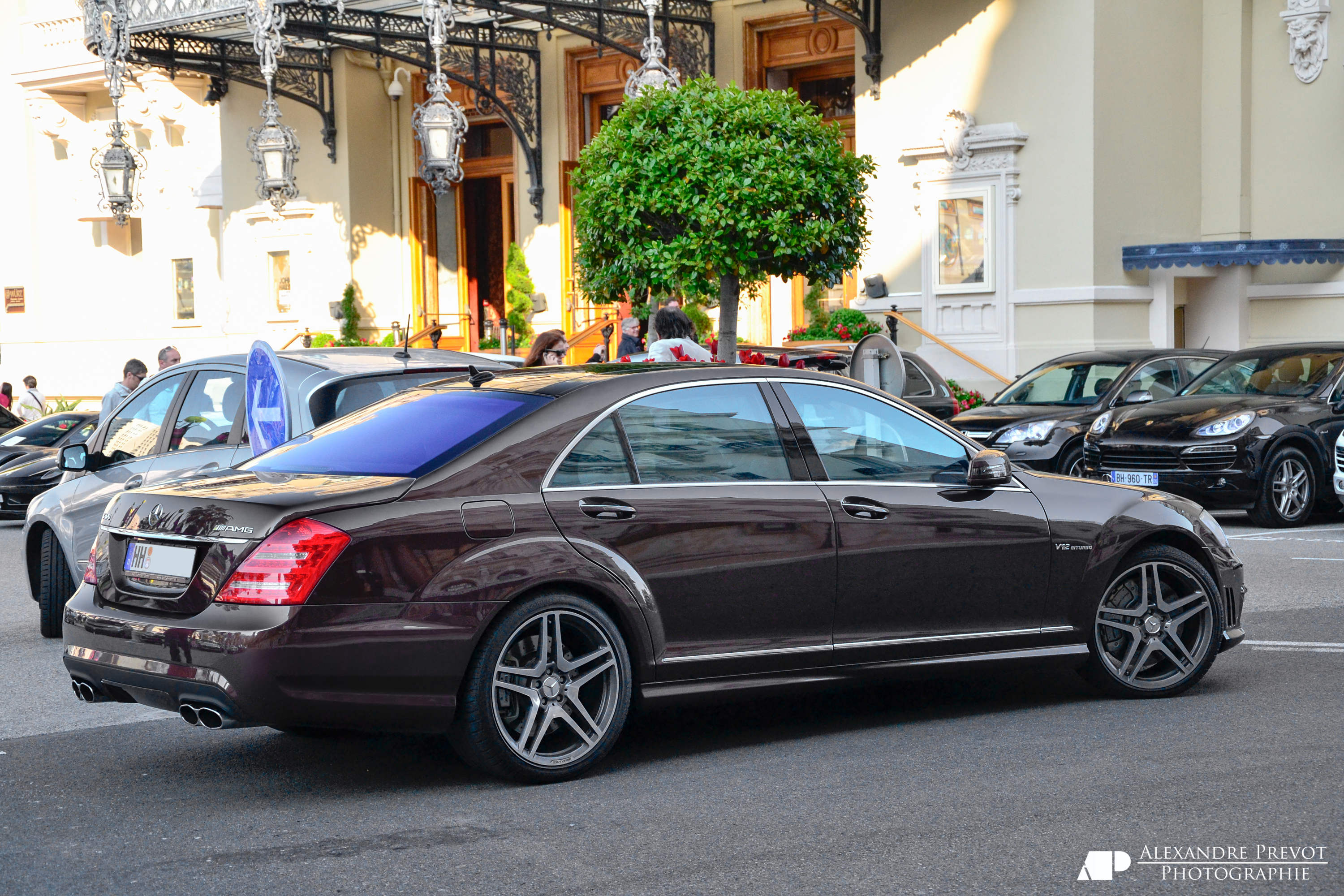 Mercedes Benz_S65_AMG_(8735892694)