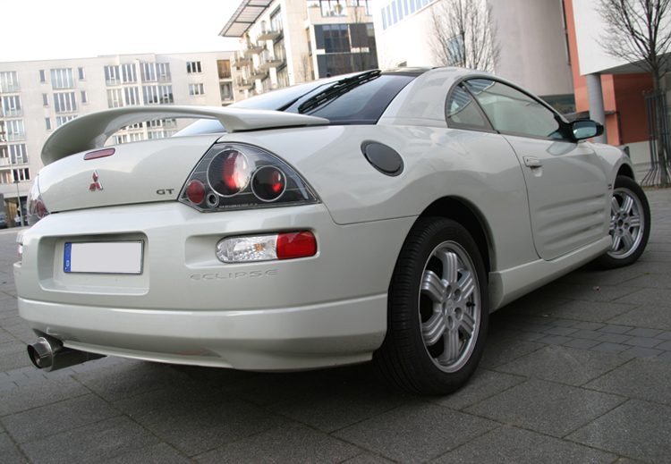 File:Mitsubishi-Eclipse.jpg