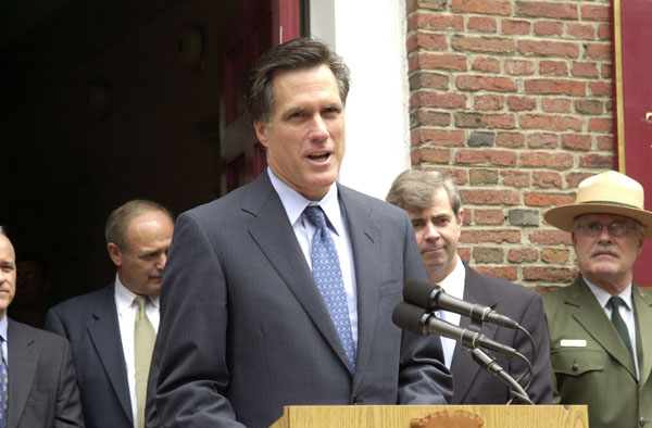 File:Mitt Romney speaking at Old North Church in Boston.jpg