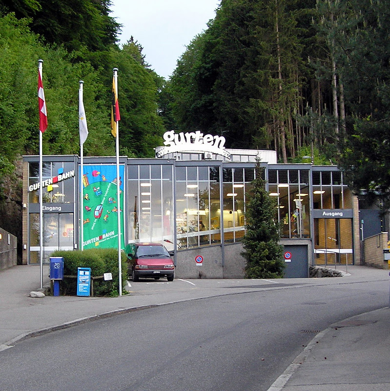 Park im GrÃ¼nen - panoramio.jpg