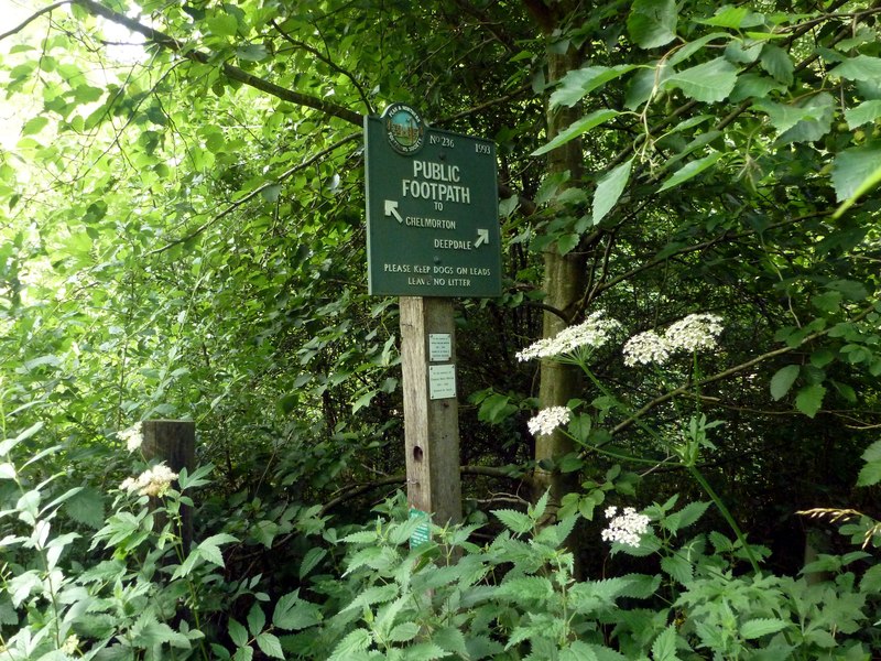 File:Peak & Northern Footpath Society sign No. 236 - geograph.org.uk - 3074193.jpg