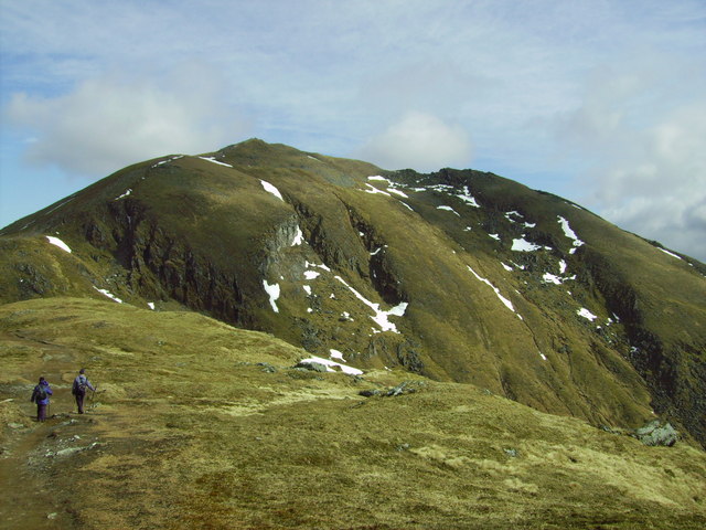 File:Ridge up to Ben Lawers - geograph.org.uk - 422964.jpg