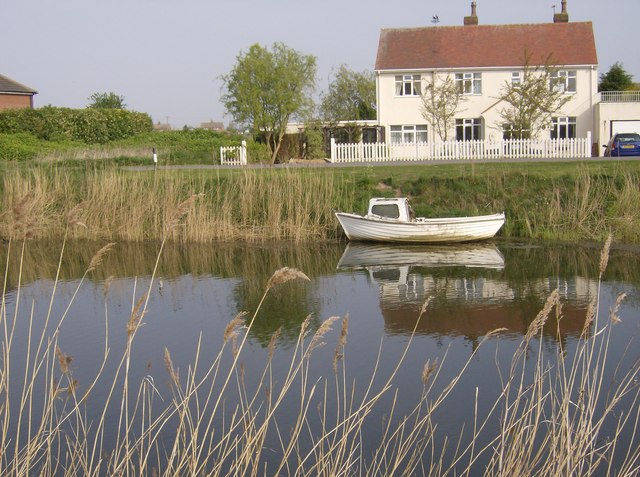 File:River Glen at Surfleet-Seas-End - geograph.org.uk - 435567.jpg