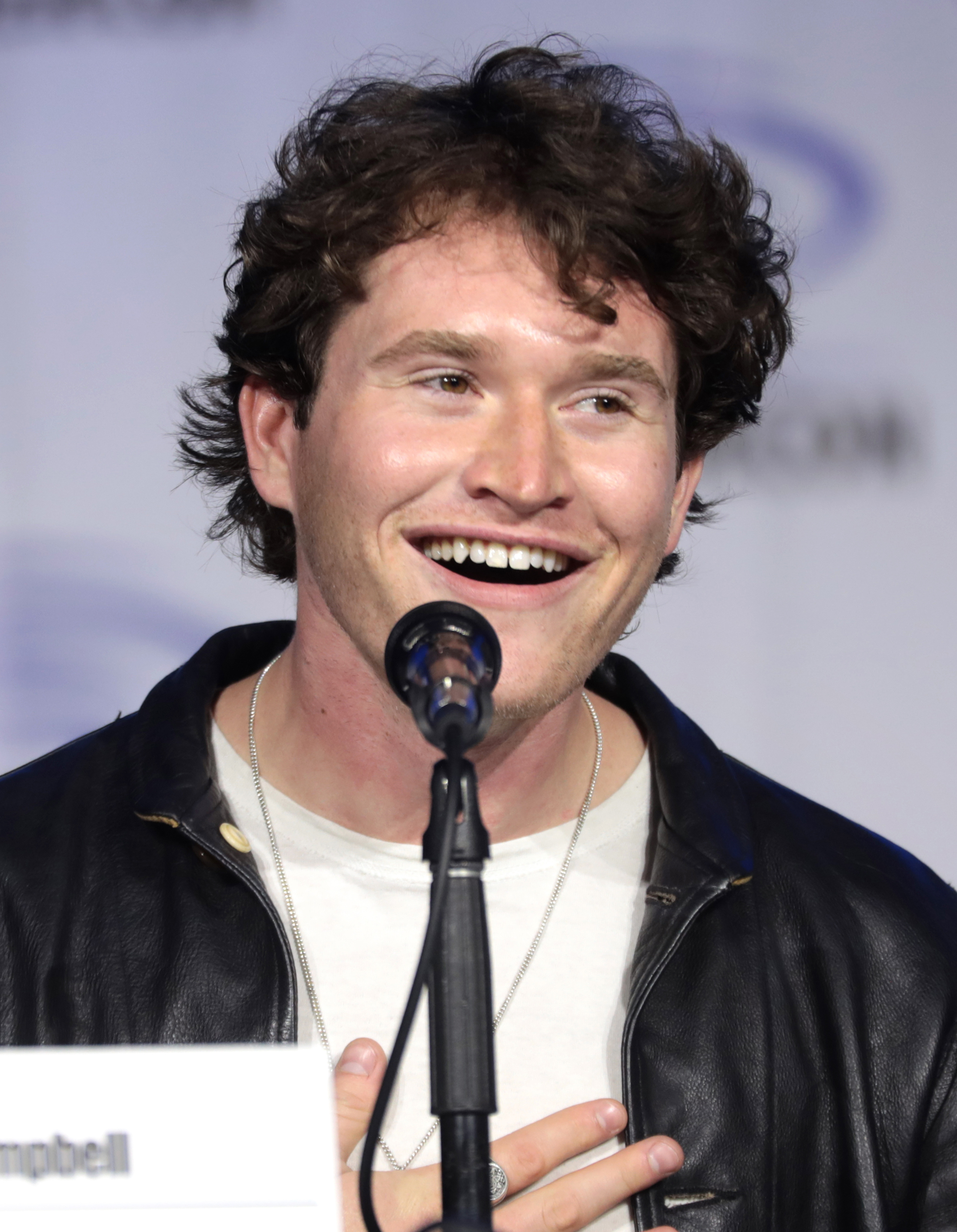 Campbell at the 2022 WonderCon