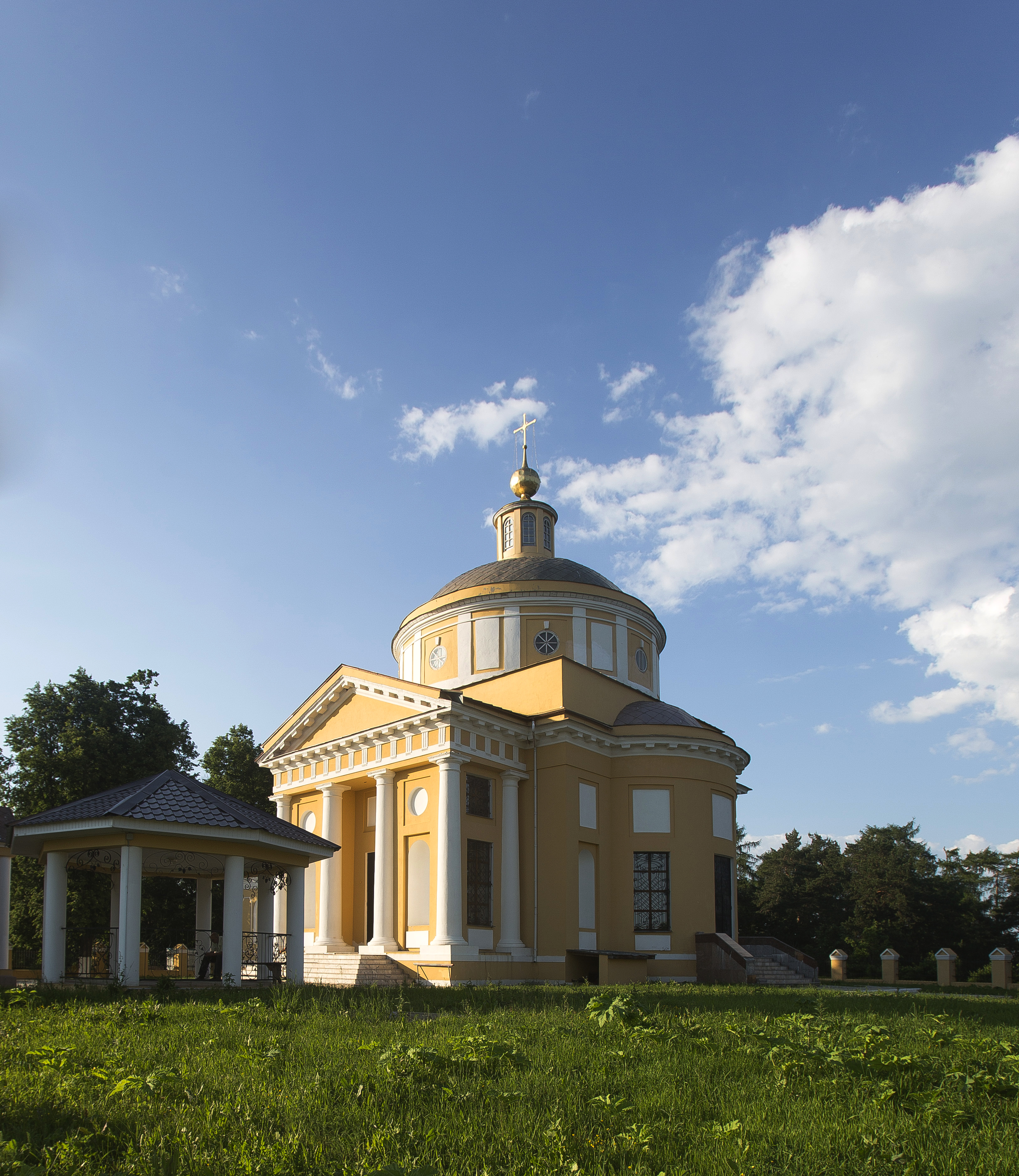 Гагарино город. Костромской д. Гагарино.