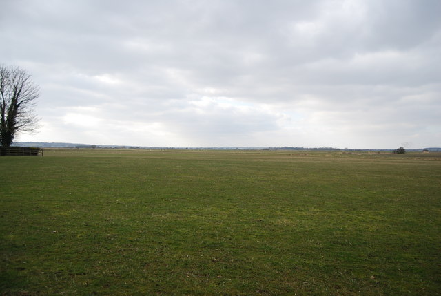 File:The flatness off the Romney Marshes - geograph.org.uk - 1747605.jpg