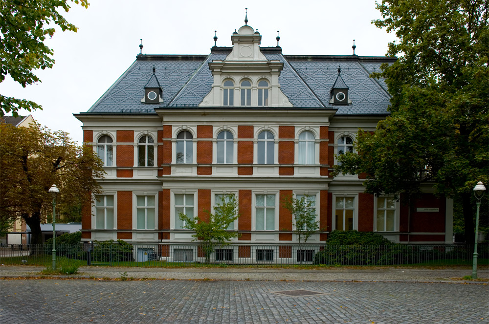 ''Villa Oppenheim''.