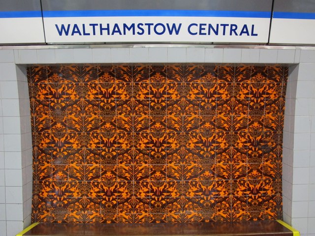 File:Walthamstow Central tube station – ceramic tiles.jpg