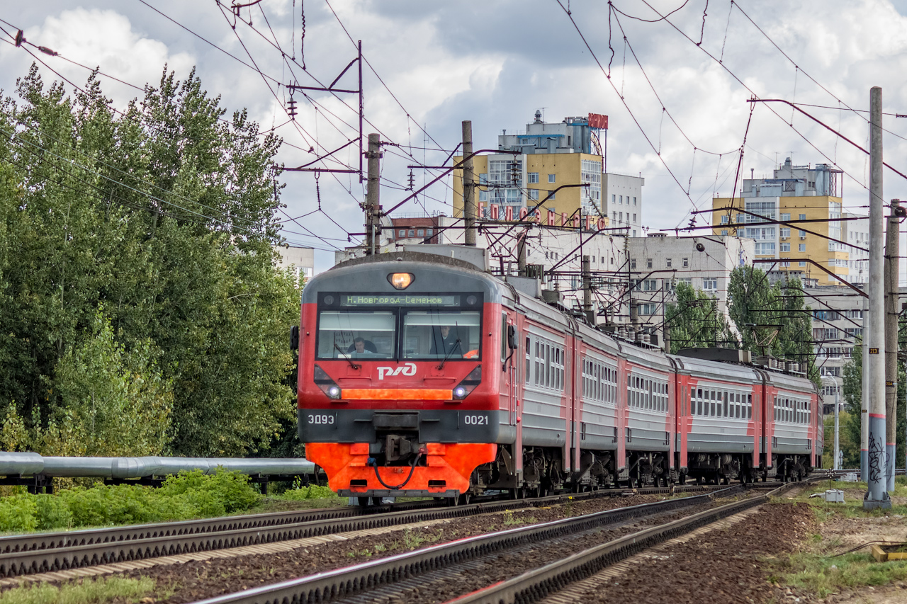 Электричка урень нижний новгород. Эд9э Нижний Новгород. Эд9э-0021 Нижний Новгород. Электропоезд эд9э Нижний Новгород. Эд9э-0014.