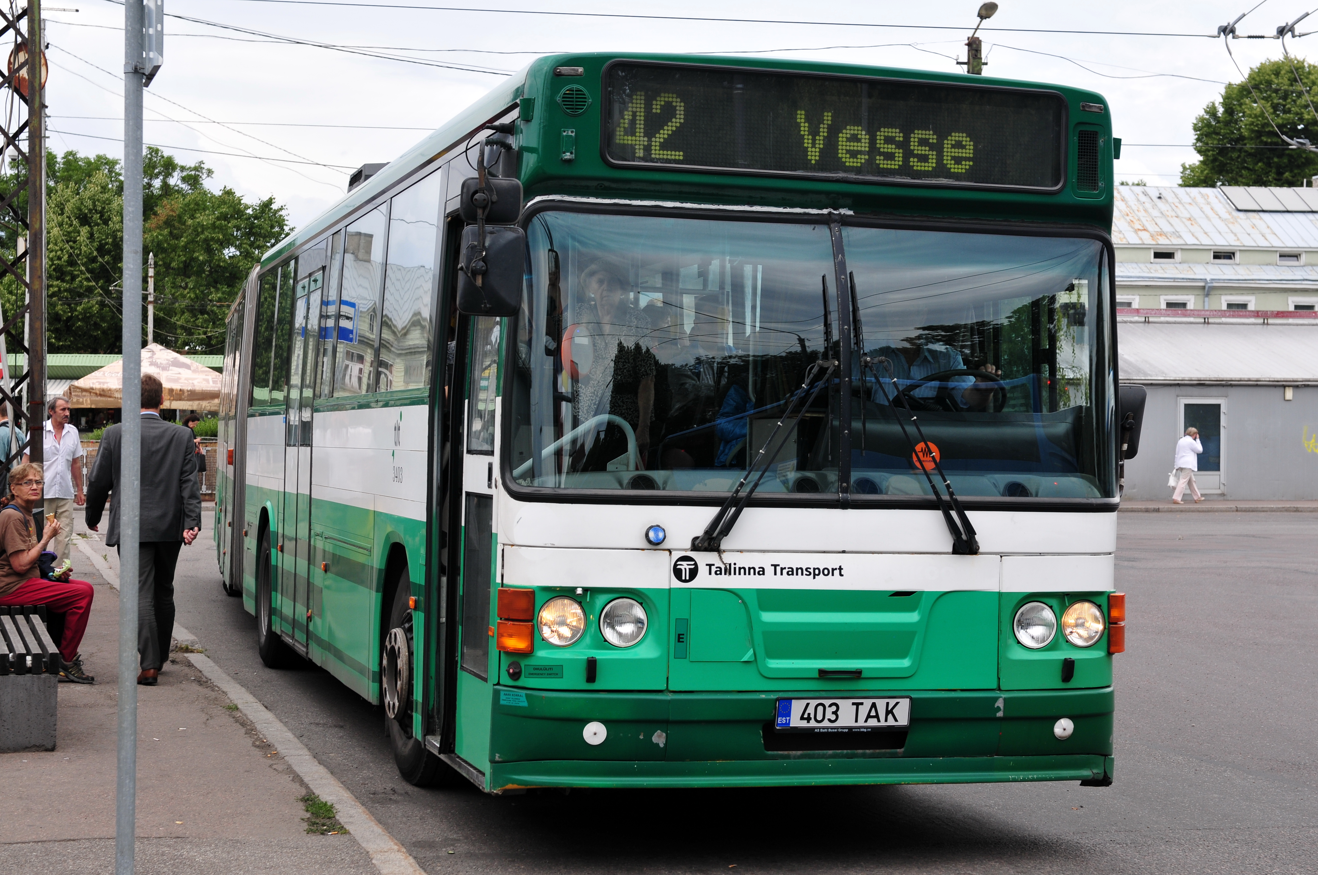 Большой 56 автобус. Таллин автобус. Tallinn Bus Volvo. Автобус Таллинн новый. Автобусы Таллин на канечнаи.