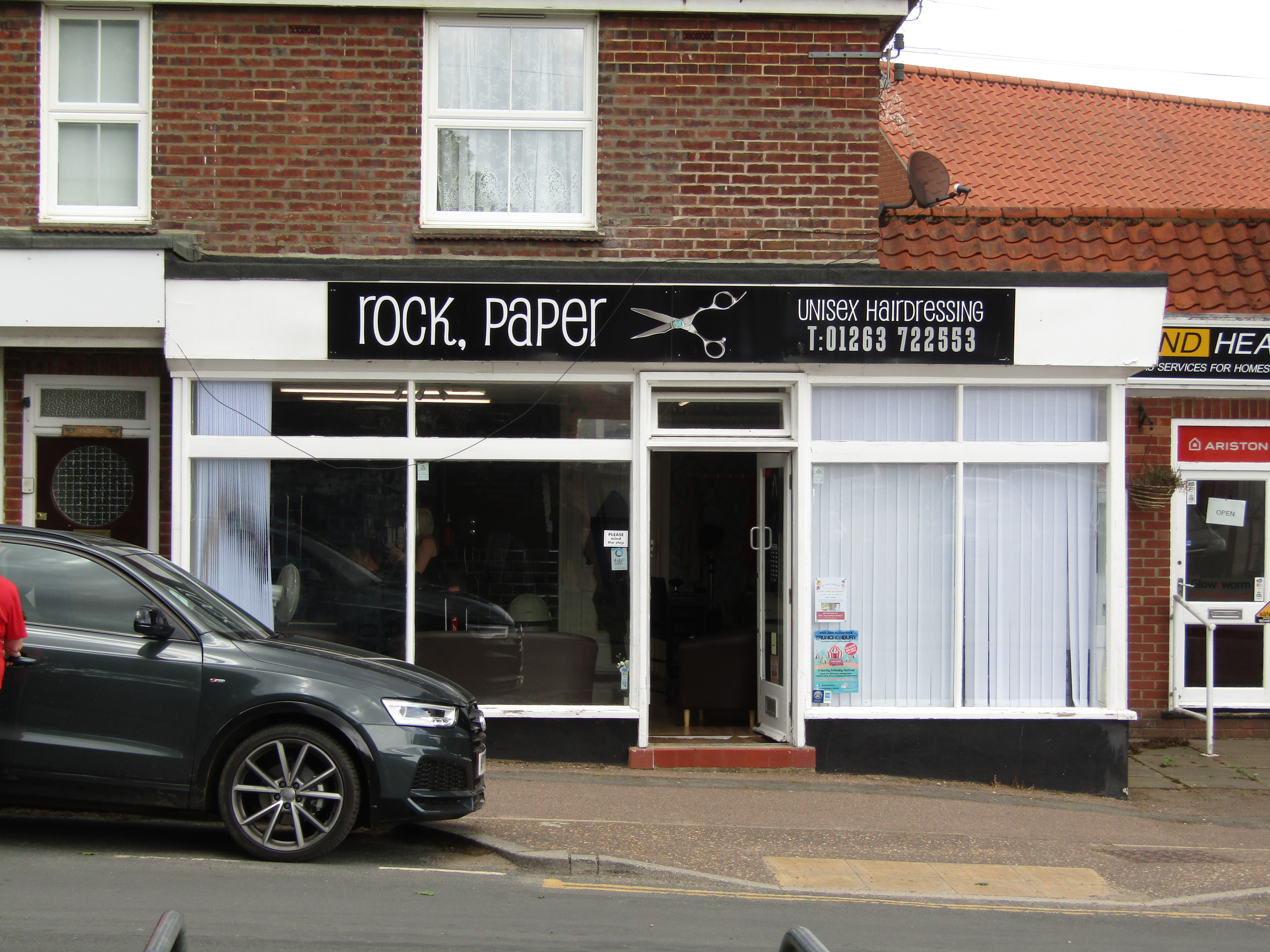 File 2018 06 14 Rock Paper Scissors Hairdressers Station Road