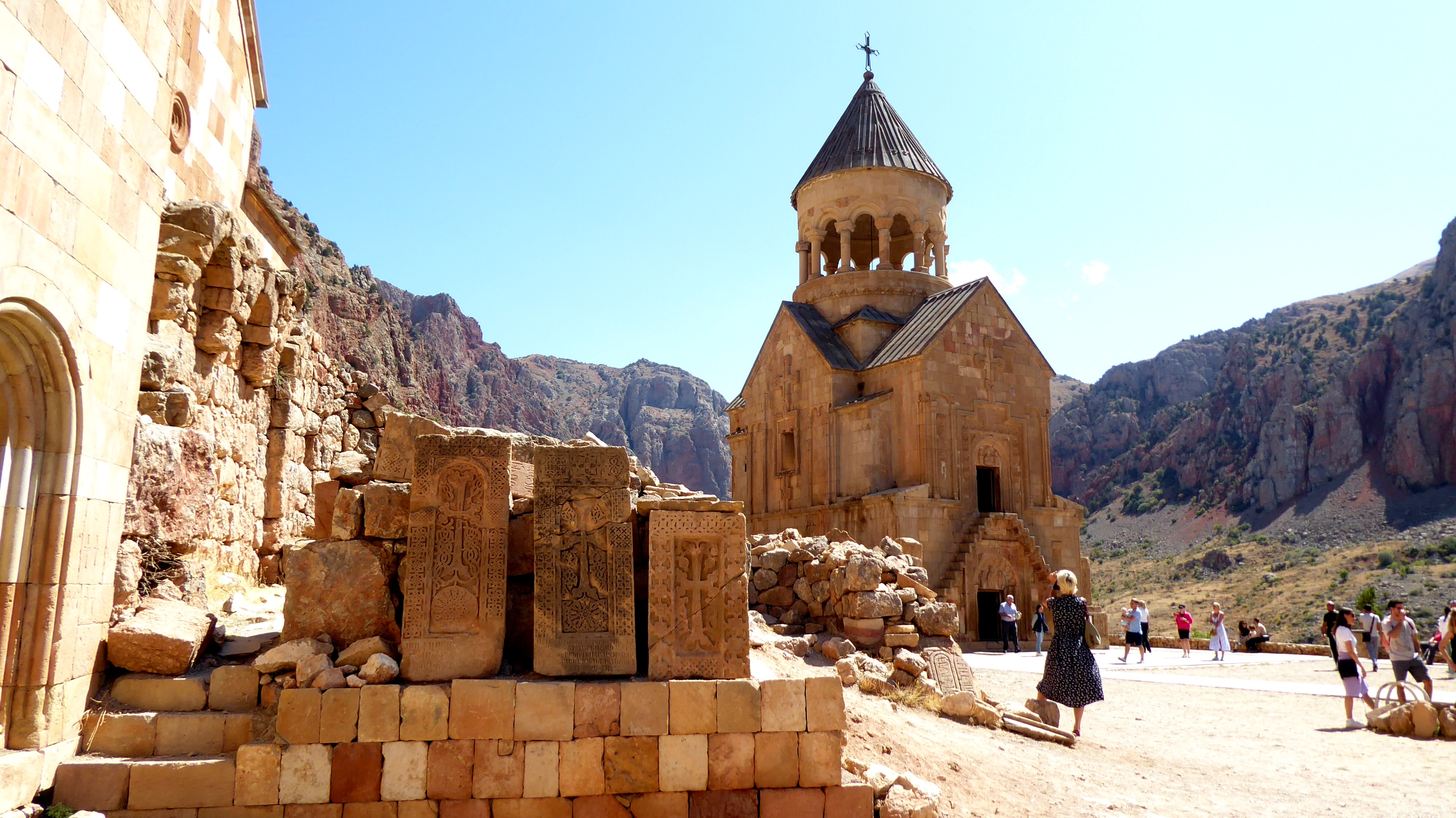 Тур в армению из спб с перелетом. Tatev Monastery. Армения известный монастырь. Культура Армении. Форбс Армения.