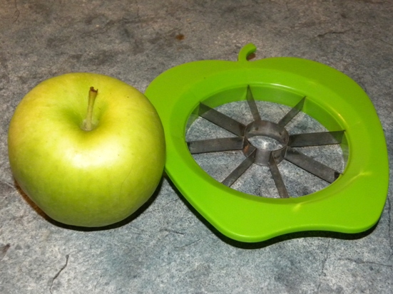 File:AppleCorer&Slicer.JPG